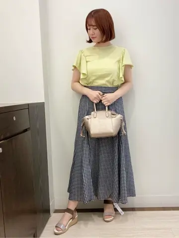 Feroux スタッフ コーディネート画像