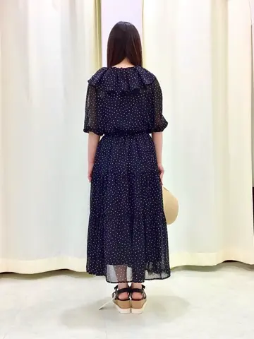 Feroux スタッフ コーディネート画像