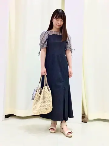 Feroux スタッフ コーディネート画像