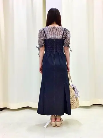 Feroux スタッフ コーディネート画像