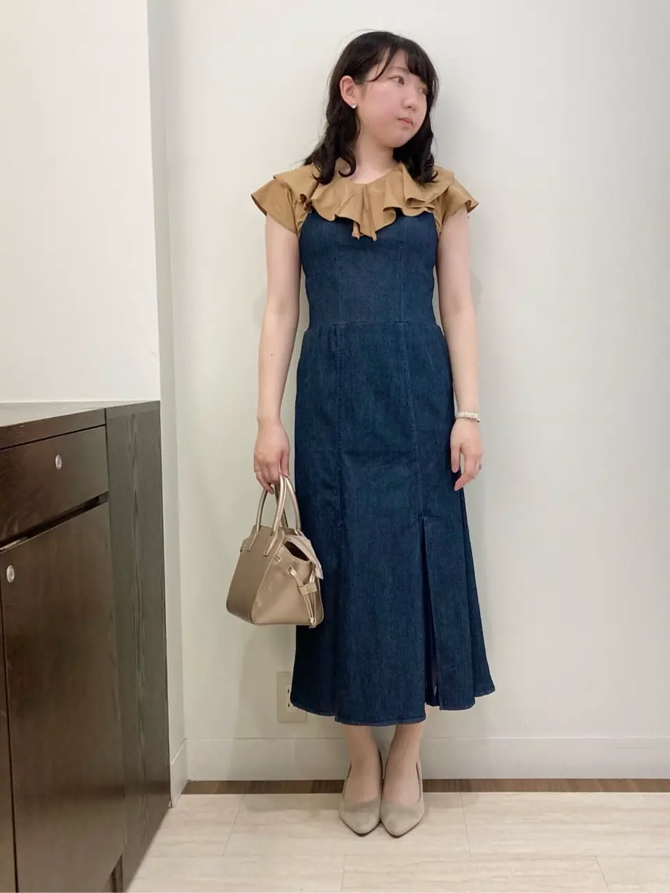 Feroux スタッフ コーディネート画像