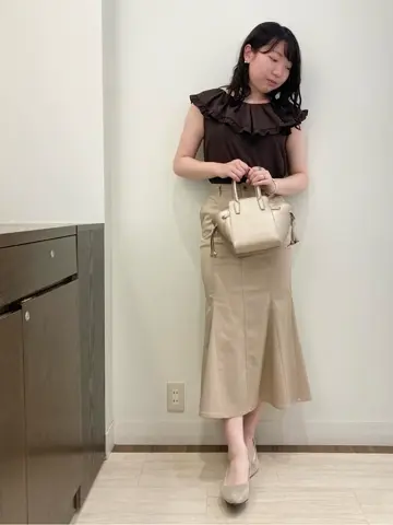 Feroux スタッフ コーディネート画像