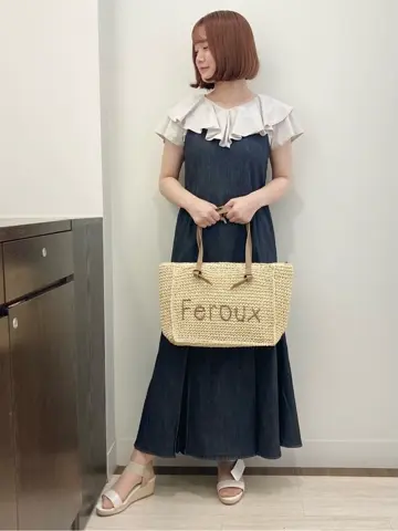 Feroux スタッフ コーディネート画像