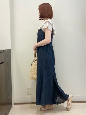 Feroux スタッフ コーディネート画像