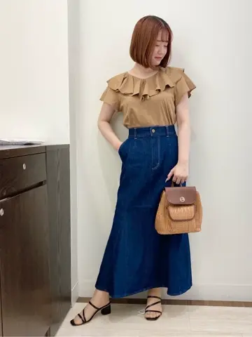 Feroux スタッフ コーディネート画像