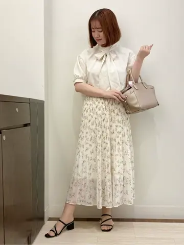 Feroux スタッフ コーディネート画像