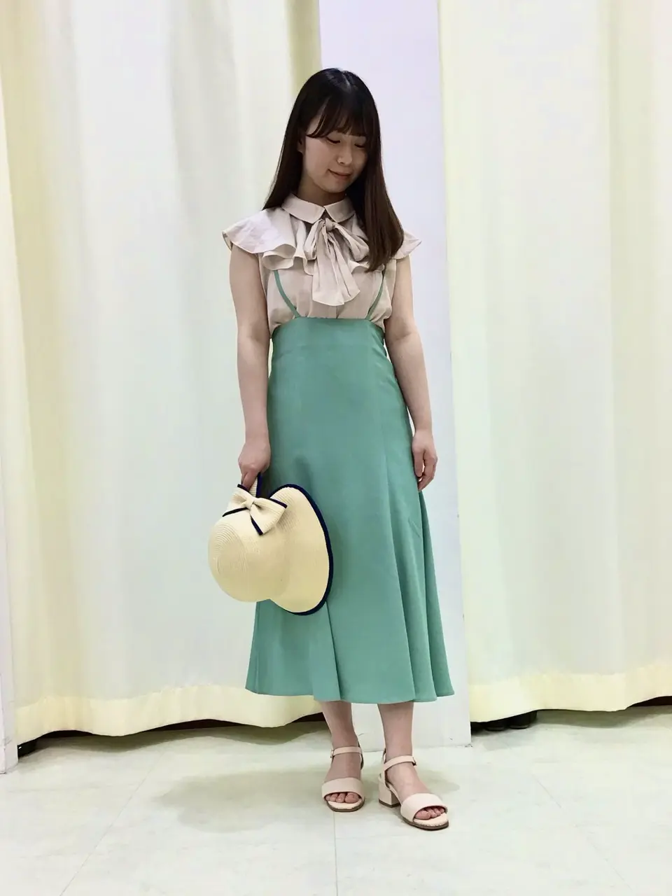  スタッフ コーディネート画像