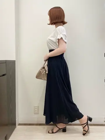 Feroux スタッフ コーディネート画像