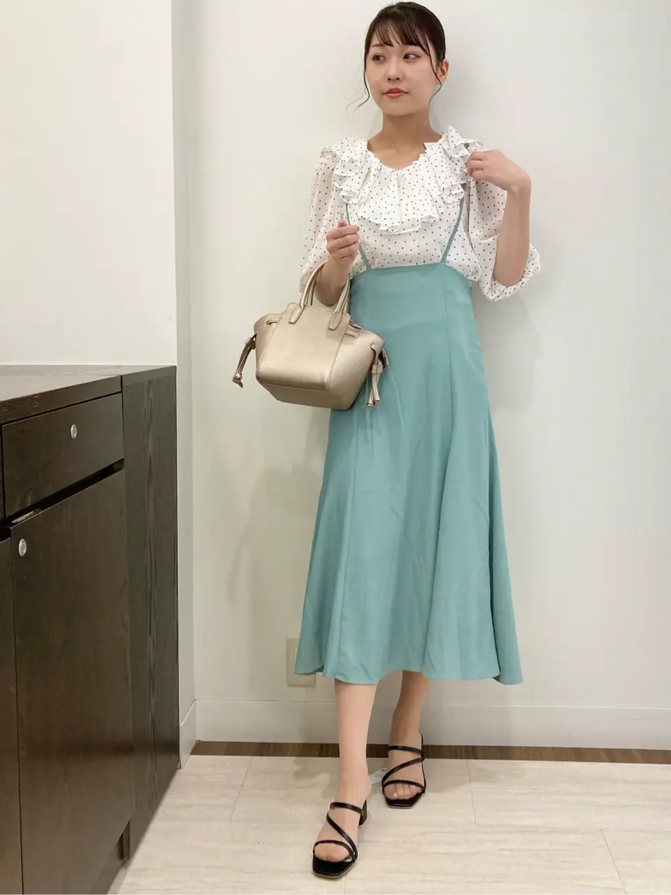 Feroux スタッフ コーディネート画像