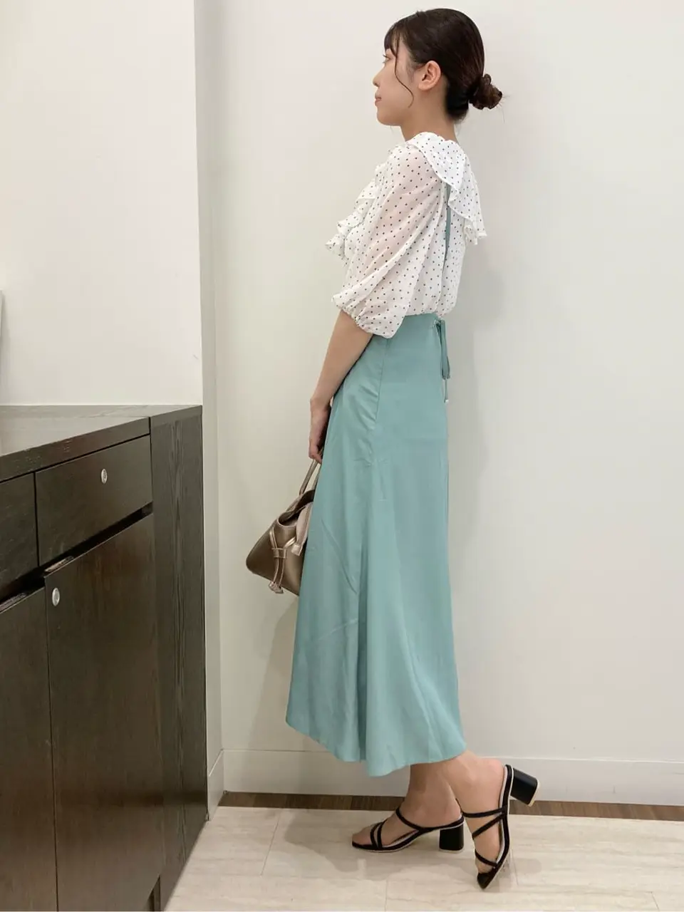 Feroux スタッフ コーディネート画像