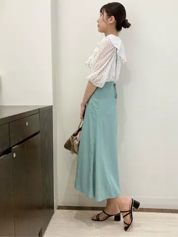 Feroux スタッフ コーディネート画像