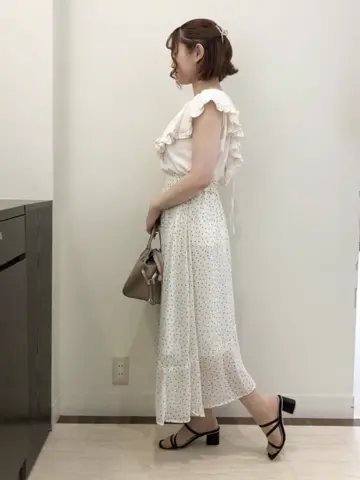 Feroux スタッフ コーディネート画像