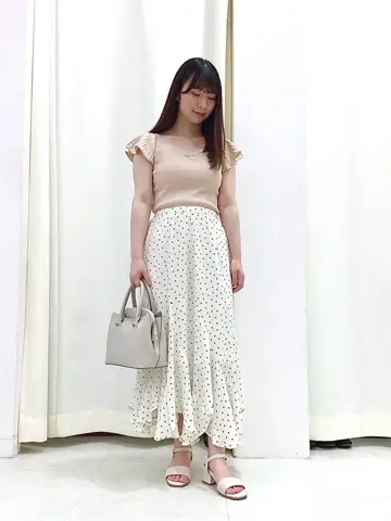 Feroux スタッフ コーディネート画像