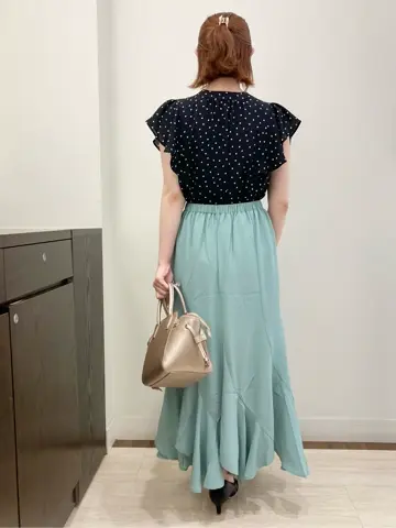 Feroux スタッフ コーディネート画像