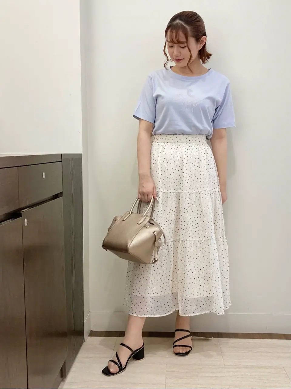 Feroux スタッフ コーディネート画像