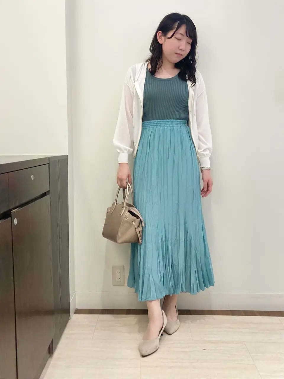 Feroux スタッフ コーディネート画像