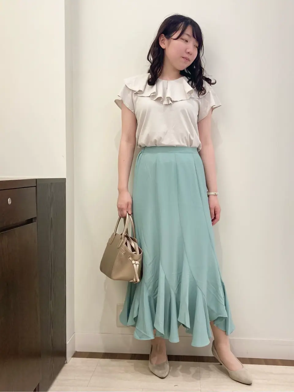 Feroux スタッフ コーディネート画像