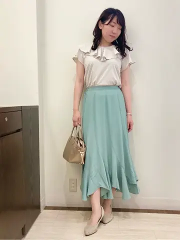 Feroux スタッフ コーディネート画像