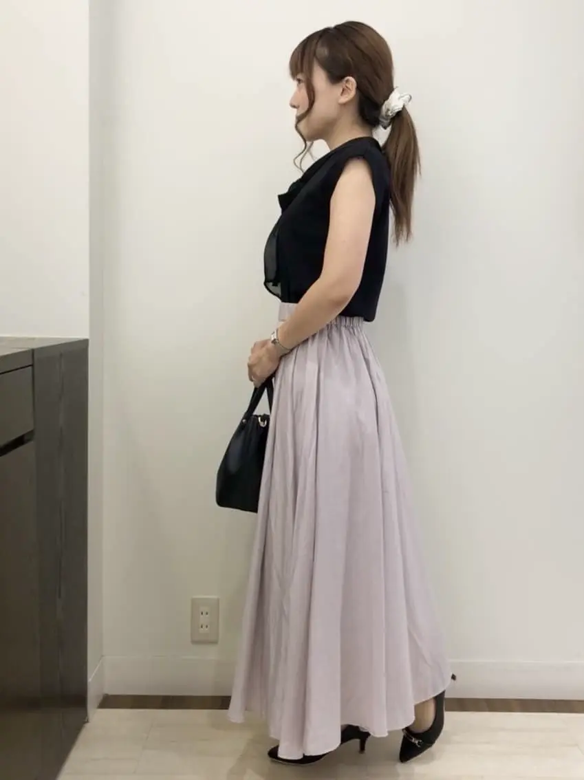 Feroux スタッフ コーディネート画像