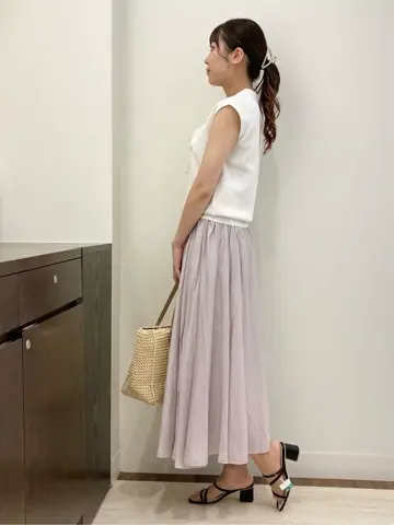 Feroux スタッフ コーディネート画像