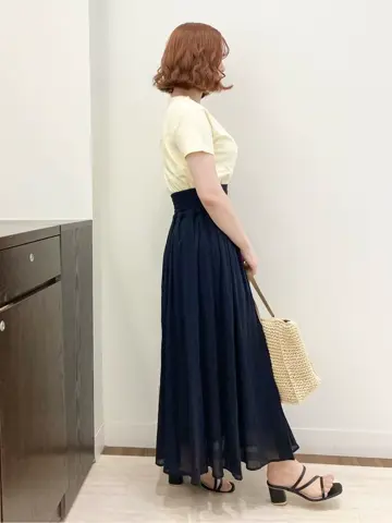 Feroux スタッフ コーディネート画像