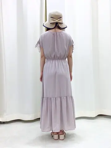 Feroux スタッフ コーディネート画像