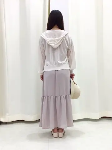 Feroux スタッフ コーディネート画像