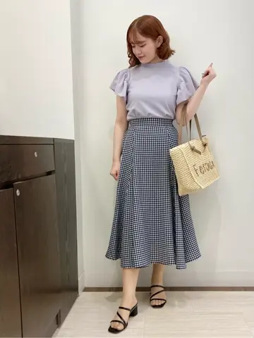 Feroux スタッフ コーディネート画像