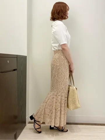 Feroux スタッフ コーディネート画像