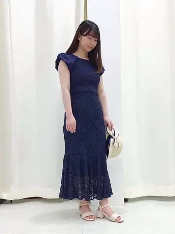 Feroux スタッフ コーディネート画像