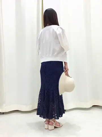 Feroux スタッフ コーディネート画像