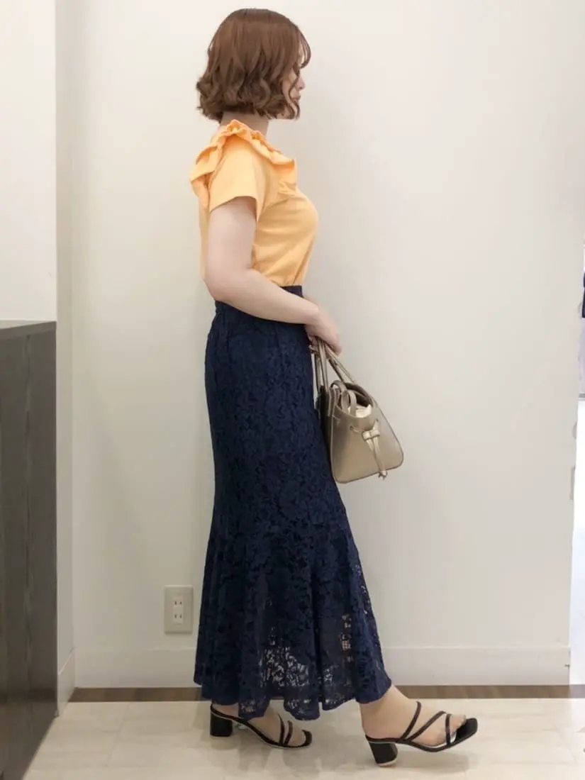 Feroux スタッフ コーディネート画像