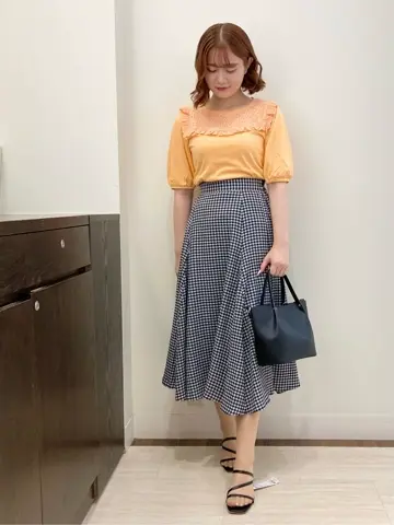 Feroux スタッフ コーディネート画像