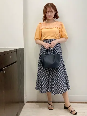 Feroux スタッフ コーディネート画像