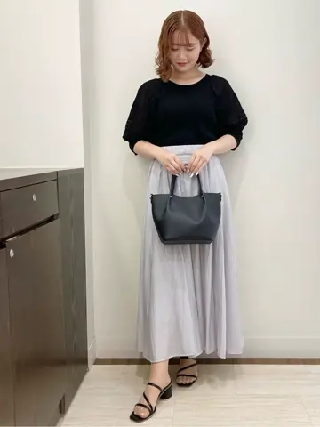 Feroux スタッフ コーディネート画像