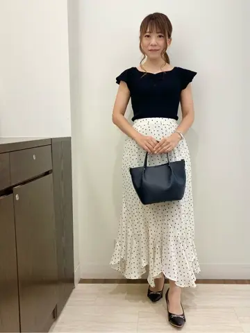 Feroux スタッフ コーディネート画像