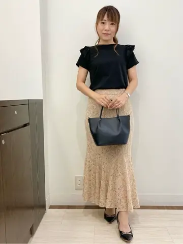 Feroux スタッフ コーディネート画像