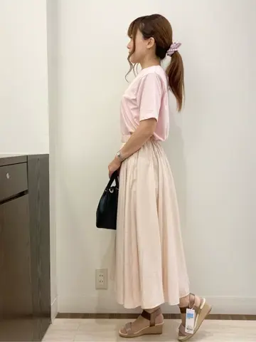 Feroux スタッフ コーディネート画像