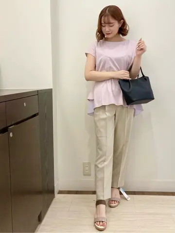 Feroux スタッフ コーディネート画像