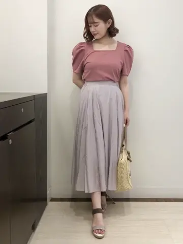 Feroux スタッフ コーディネート画像