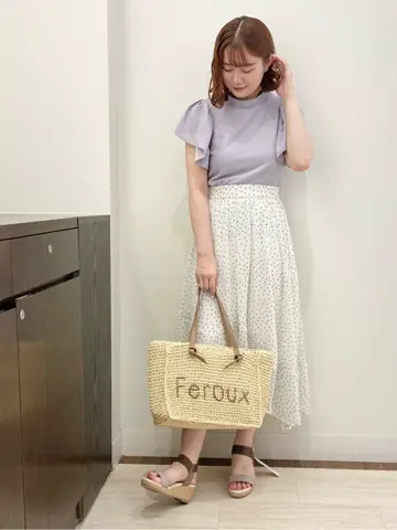 Feroux スタッフ コーディネート画像