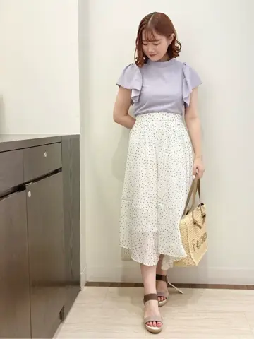 Feroux スタッフ コーディネート画像