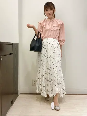 Feroux スタッフ コーディネート画像