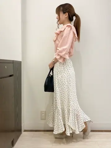 Feroux スタッフ コーディネート画像