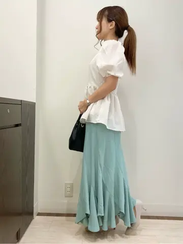 Feroux スタッフ コーディネート画像