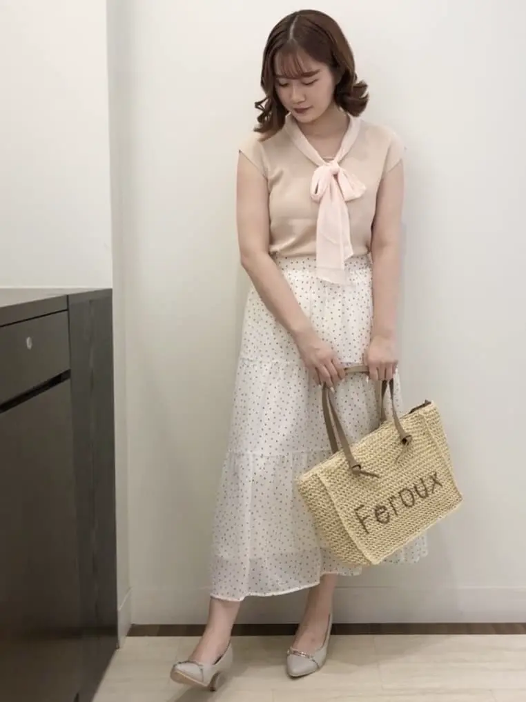 Feroux スタッフ コーディネート画像