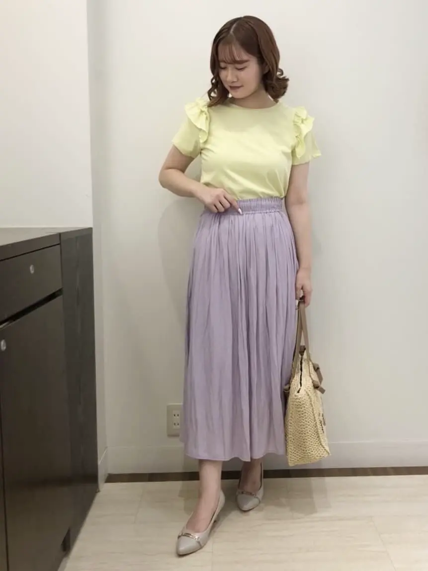 Feroux スタッフ コーディネート画像