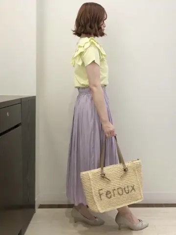 Feroux スタッフ コーディネート画像