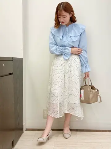 Feroux スタッフ コーディネート画像