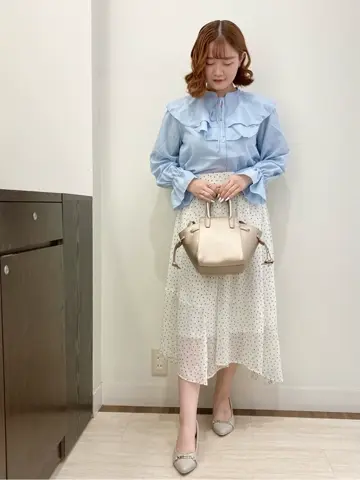 Feroux スタッフ コーディネート画像